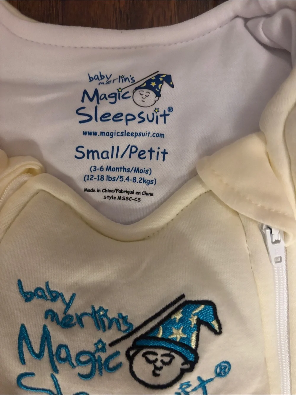 Love to dream Magic Sleepsuit One-Piece in Cream with Blue Logo-brand new!